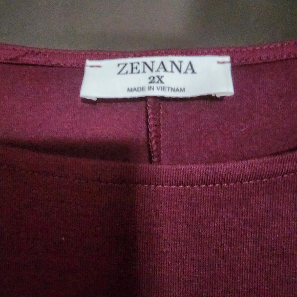 Top - Picture 2 of 3